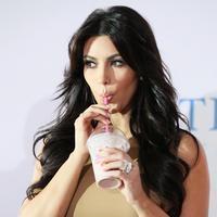 Kim Kardashian and Kris Jenner at the press conference for the launch of Millions Of Milkshakes | Picture 101689